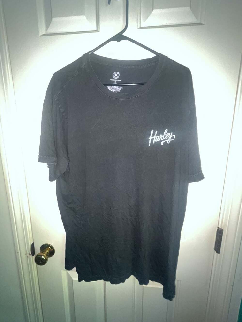 Hurley Men's Black T-Shirt with Scorpion and Chain Back Graphic